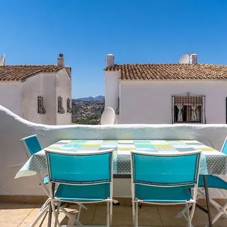 Casa Finnia By Aldertons Holiday home